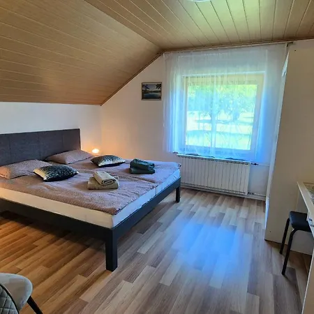Apartmaji Anja * Bled